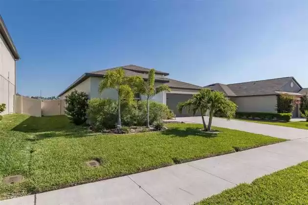 6317 SPIDER LILY WAY, NEW PORT RICHEY, Florida 34653, 4 Bedrooms Bedrooms, ,2 BathroomsBathrooms,Residential,For Sale,SPIDER LILY,MFRW7864497