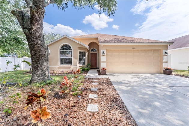 13721 STAGHORN ROAD, TAMPA, Florida 33626, 3 Bedrooms Bedrooms, ,2 BathroomsBathrooms,Residential,For Sale,STAGHORN,MFRT3517702