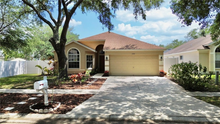 13721 STAGHORN ROAD, TAMPA, Florida 33626, 3 Bedrooms Bedrooms, ,2 BathroomsBathrooms,Residential,For Sale,STAGHORN,MFRT3517702