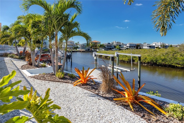 6029 BAYWAY COURT, NEW PORT RICHEY, Florida 34652, 4 Bedrooms Bedrooms, ,3 BathroomsBathrooms,Residential,For Sale,BAYWAY,MFRT3496047