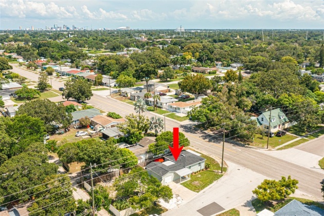 4651 22ND AVENUE, ST PETERSBURG, Florida 33713, 3 Bedrooms Bedrooms, ,2 BathroomsBathrooms,Residential,For Sale,22ND,MFRU8226752