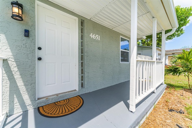 4651 22ND AVENUE, ST PETERSBURG, Florida 33713, 3 Bedrooms Bedrooms, ,2 BathroomsBathrooms,Residential,For Sale,22ND,MFRU8226752