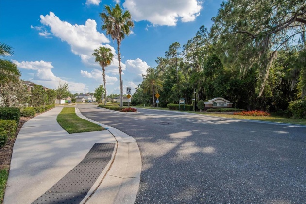 2625 WALDEN WOODS DRIVE, PLANT CITY, Florida 33566, 4 Bedrooms Bedrooms, ,2 BathroomsBathrooms,Residential,For Sale,WALDEN WOODS,MFRT3520728