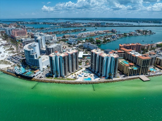 450 GULFVIEW BOULEVARD, CLEARWATER BEACH, Florida 33767, 2 Bedrooms Bedrooms, ,2 BathroomsBathrooms,Residential,For Sale,GULFVIEW,MFRU8240136