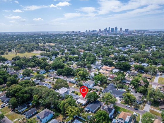 813 WOODLAWN AVENUE, TAMPA, Florida 33603, 3 Bedrooms Bedrooms, ,2 BathroomsBathrooms,Residential,For Sale,WOODLAWN,MFRT3524033