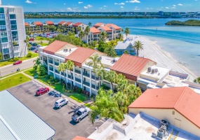 865 GULFVIEW BOULEVARD, CLEARWATER BEACH, Florida 33767, 2 Bedrooms Bedrooms, ,2 BathroomsBathrooms,Residential,For Sale,GULFVIEW,MFRU8241504