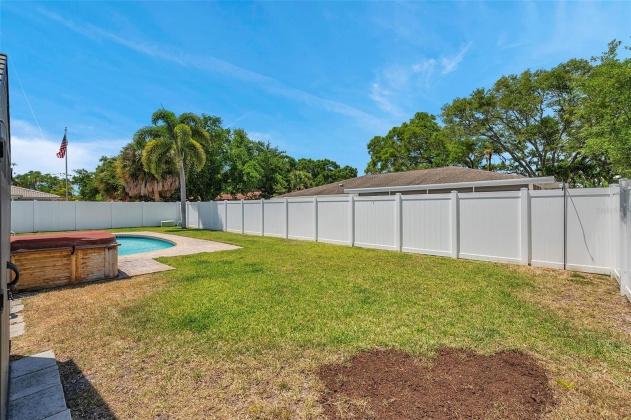 1726 HITCHING POST LANE, DUNEDIN, Florida 34698, 3 Bedrooms Bedrooms, ,2 BathroomsBathrooms,Residential,For Sale,HITCHING POST,MFRU8241464