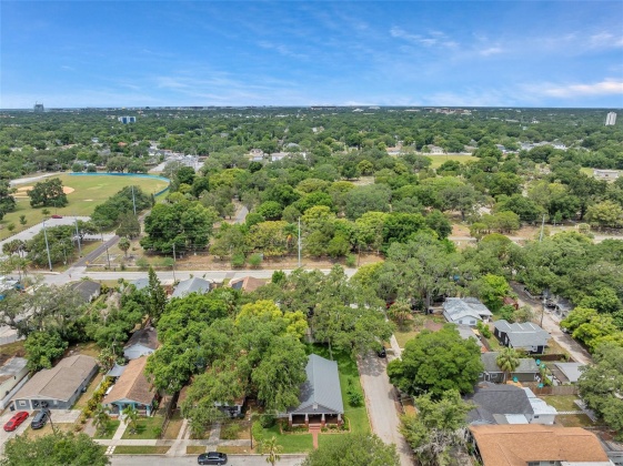 3210 HIGHLAND AVENUE, TAMPA, Florida 33603, 3 Bedrooms Bedrooms, ,2 BathroomsBathrooms,Residential,For Sale,HIGHLAND,MFRU8241315