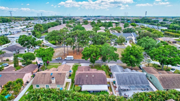 2542 COUNTRYSIDE PINES DRIVE, CLEARWATER, Florida 33761, 4 Bedrooms Bedrooms, ,3 BathroomsBathrooms,Residential,For Sale,COUNTRYSIDE PINES,MFRU8241540