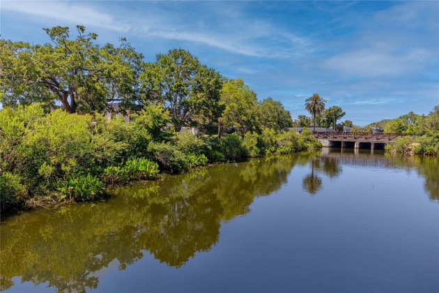 606 BETTY LANE, CLEARWATER, Florida 33756, 3 Bedrooms Bedrooms, ,2 BathroomsBathrooms,Residential,For Sale,BETTY,MFRU8240987