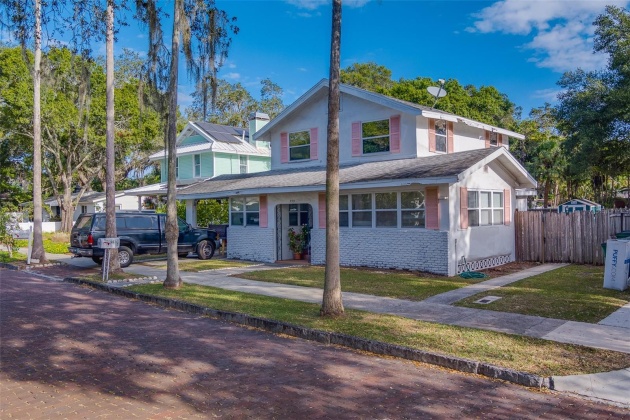 245 TUCKER STREET, SAFETY HARBOR, Florida 34695, 3 Bedrooms Bedrooms, ,2 BathroomsBathrooms,Residential,For Sale,TUCKER,MFRU8220212