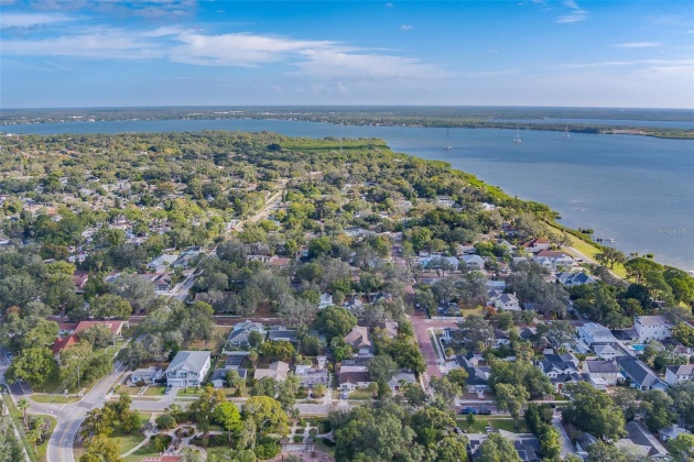 245 TUCKER STREET, SAFETY HARBOR, Florida 34695, 3 Bedrooms Bedrooms, ,2 BathroomsBathrooms,Residential,For Sale,TUCKER,MFRU8220212