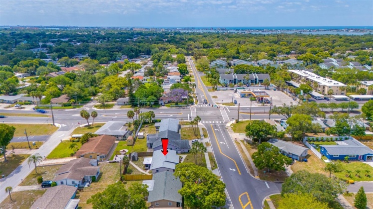 7851 RIDGE ROAD, SEMINOLE, Florida 33772, 2 Bedrooms Bedrooms, ,2 BathroomsBathrooms,Residential,For Sale,RIDGE,MFRU8241625