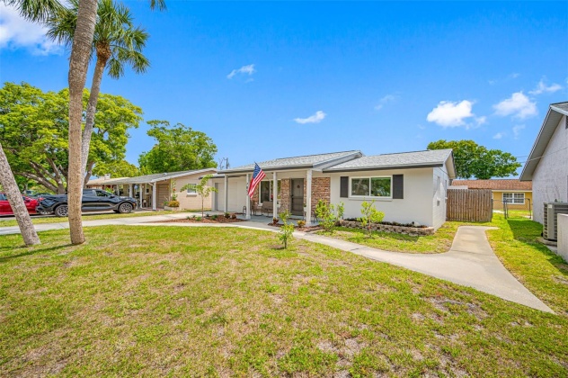 7851 RIDGE ROAD, SEMINOLE, Florida 33772, 2 Bedrooms Bedrooms, ,2 BathroomsBathrooms,Residential,For Sale,RIDGE,MFRU8241625