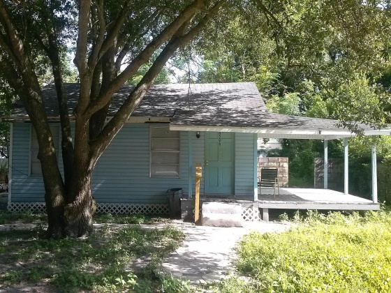 4506 12TH AVENUE, TAMPA, Florida 33605, 2 Bedrooms Bedrooms, ,1 BathroomBathrooms,Residential,For Sale,12TH,MFRU8241728