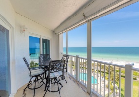 1582 GULF BOULEVARD, CLEARWATER, Florida 33767, 2 Bedrooms Bedrooms, ,2 BathroomsBathrooms,Residential,For Sale,GULF,MFRU8241264