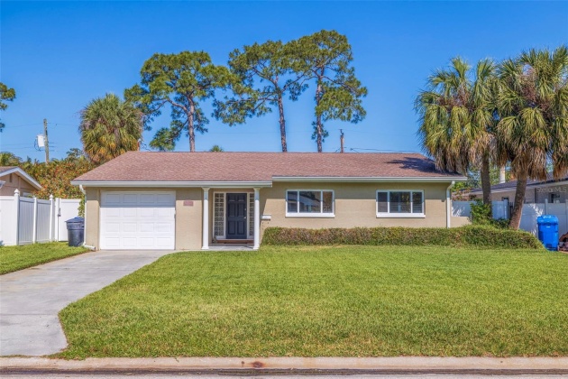 4510 HELENA STREET, SAINT PETERSBURG, Florida 33703, 3 Bedrooms Bedrooms, ,2 BathroomsBathrooms,Residential,For Sale,HELENA,MFRU8241767