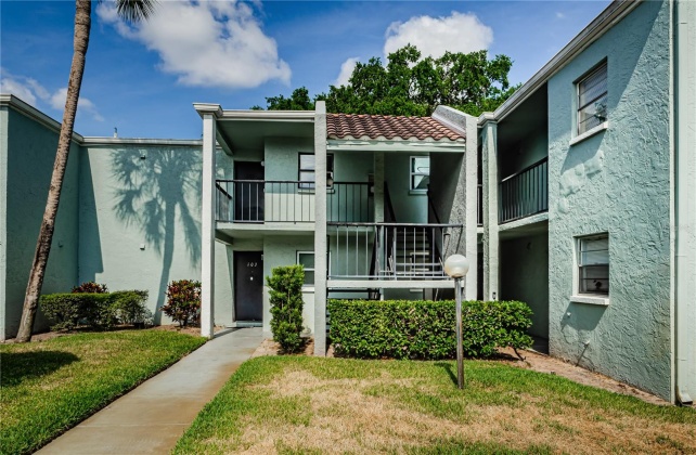 2874 SOMERSET PARK DRIVE, TAMPA, Florida 33613, 1 Bedroom Bedrooms, ,1 BathroomBathrooms,Residential,For Sale,SOMERSET PARK,MFRU8241277