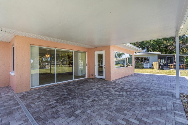 188 CANAL DRIVE, PALM HARBOR, Florida 34684, 2 Bedrooms Bedrooms, ,2 BathroomsBathrooms,Residential,For Sale,CANAL,MFRT3524367