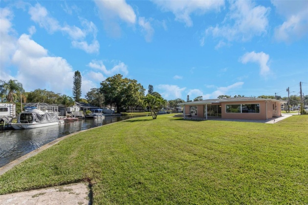 188 CANAL DRIVE, PALM HARBOR, Florida 34684, 2 Bedrooms Bedrooms, ,2 BathroomsBathrooms,Residential,For Sale,CANAL,MFRT3524367