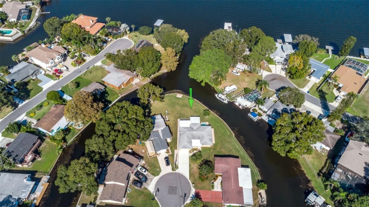 188 CANAL DRIVE, PALM HARBOR, Florida 34684, 2 Bedrooms Bedrooms, ,2 BathroomsBathrooms,Residential,For Sale,CANAL,MFRT3524367