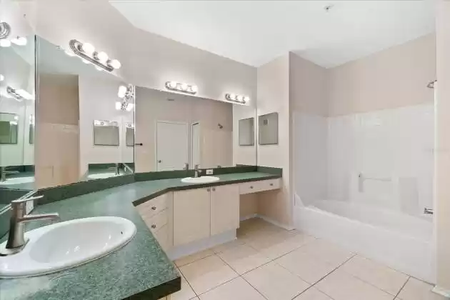2717 VIA CIPRIANI, CLEARWATER, Florida 33764, 1 Bedroom Bedrooms, ,1 BathroomBathrooms,Residential,For Sale,VIA CIPRIANI,MFRU8241856