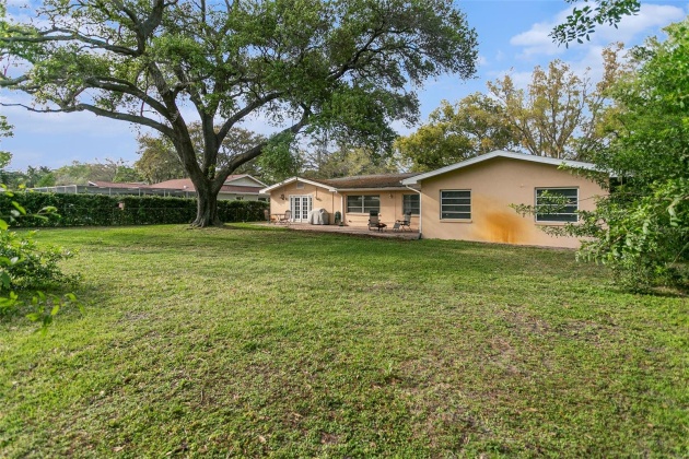 1881 OAK PARK DRIVE, CLEARWATER, Florida 33764, 3 Bedrooms Bedrooms, ,2 BathroomsBathrooms,Residential,For Sale,OAK PARK,MFRT3513437