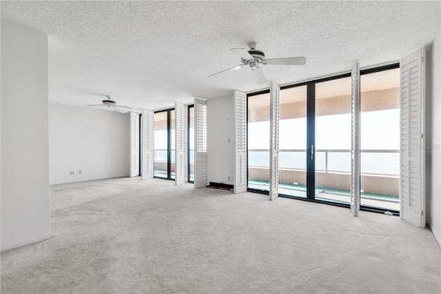 1340 GULF BOULEVARD, CLEARWATER BEACH, Florida 33767, 3 Bedrooms Bedrooms, ,3 BathroomsBathrooms,Residential,For Sale,GULF,MFRU8241743