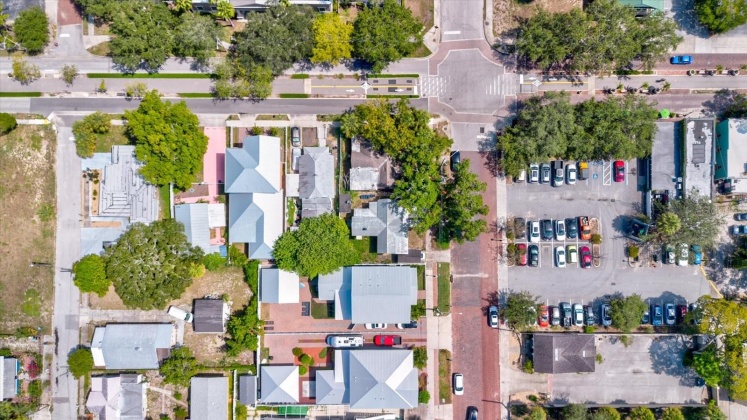 143 ORANGE STREET, TARPON SPRINGS, Florida 34689, 3 Bedrooms Bedrooms, ,2 BathroomsBathrooms,Residential,For Sale,ORANGE,MFRU8214148