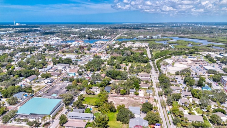 143 ORANGE STREET, TARPON SPRINGS, Florida 34689, 3 Bedrooms Bedrooms, ,2 BathroomsBathrooms,Residential,For Sale,ORANGE,MFRU8214148