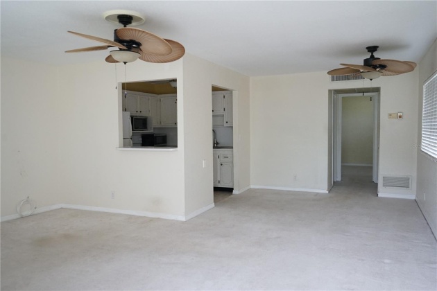 101 CAMBRIDGE TRAIL, SUN CITY CENTER, Florida 33573, 1 Bedroom Bedrooms, ,1 BathroomBathrooms,Residential,For Sale,CAMBRIDGE,MFRT3487561