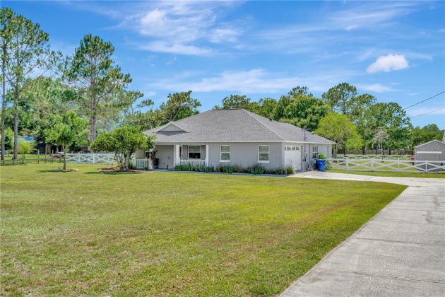 7325 RICHLAND STREET, WESLEY CHAPEL, Florida 33544, 3 Bedrooms Bedrooms, ,2 BathroomsBathrooms,Residential,For Sale,RICHLAND,MFRT3511746