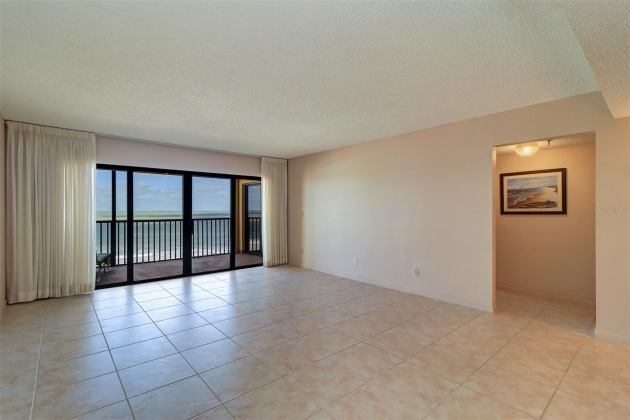 900 GULF BOULEVARD, INDIAN ROCKS BEACH, Florida 33785, 2 Bedrooms Bedrooms, ,2 BathroomsBathrooms,Residential,For Sale,GULF,MFRU8224480