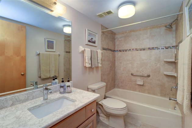 900 GULF BOULEVARD, INDIAN ROCKS BEACH, Florida 33785, 2 Bedrooms Bedrooms, ,2 BathroomsBathrooms,Residential,For Sale,GULF,MFRU8224480