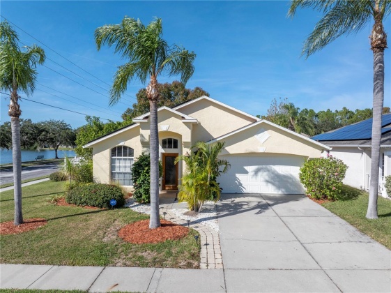 9509 CHARLESTON LAKE DRIVE, TAMPA, Florida 33635, 3 Bedrooms Bedrooms, ,2 BathroomsBathrooms,Residential,For Sale,CHARLESTON LAKE,MFRU8227911