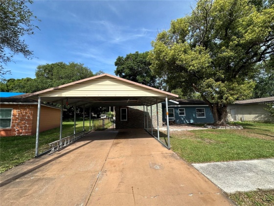 705 HOLLY TERRACE, BRANDON, Florida 33511, 3 Bedrooms Bedrooms, ,2 BathroomsBathrooms,Residential,For Sale,HOLLY,MFRT3517660