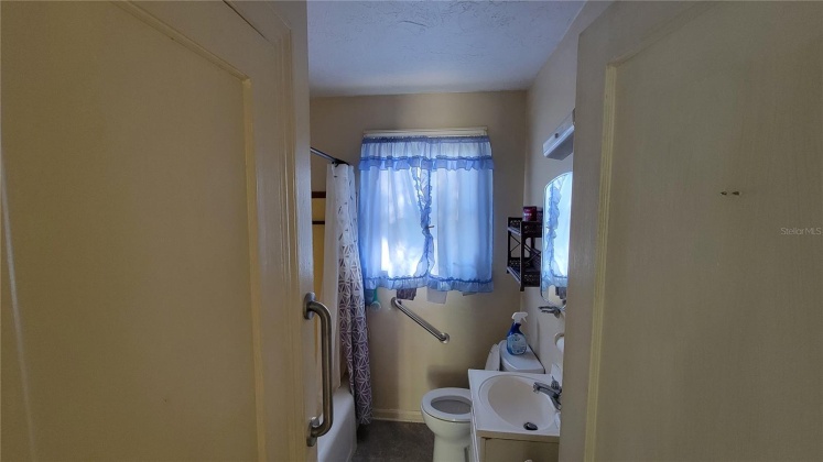 1780 HARBOR DRIVE, CLEARWATER, Florida 33755, 3 Bedrooms Bedrooms, ,2 BathroomsBathrooms,Residential,For Sale,HARBOR,MFRT3512170