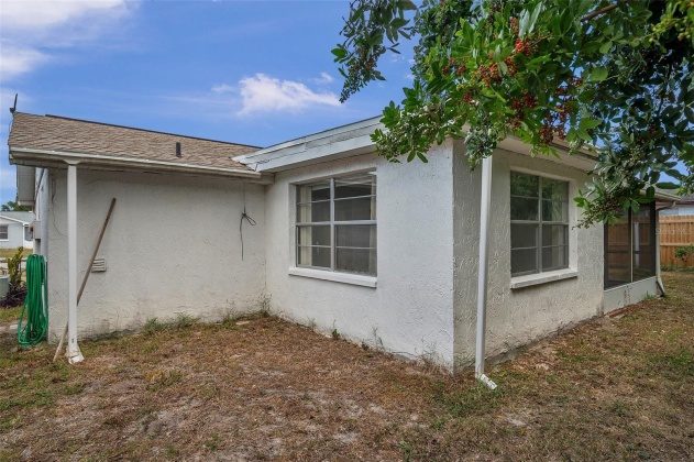 6140 WESTPORT DRIVE, PORT RICHEY, Florida 34668, 3 Bedrooms Bedrooms, ,1 BathroomBathrooms,Residential,For Sale,WESTPORT,MFRU8220704