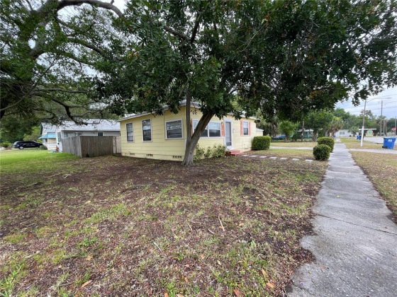 1531 44TH STREET, SAINT PETERSBURG, Florida 33711, 2 Bedrooms Bedrooms, ,1 BathroomBathrooms,Residential,For Sale,44TH,MFRU8238096