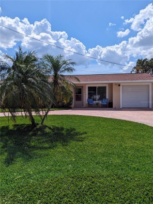 9654 2ND STREET, SAINT PETERSBURG, Florida 33702, 3 Bedrooms Bedrooms, ,2 BathroomsBathrooms,Residential,For Sale,2ND,MFRA4610740