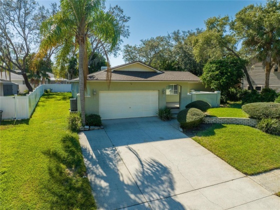 1707 GRAND CENTRAL DRIVE, TARPON SPRINGS, Florida 34689, 3 Bedrooms Bedrooms, ,2 BathroomsBathrooms,Residential,For Sale,GRAND CENTRAL,MFRT3483492