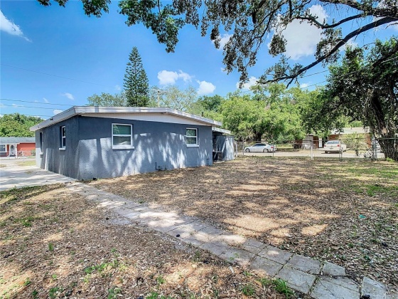 10407 LANTANA AVENUE, TAMPA, Florida 33612, 3 Bedrooms Bedrooms, ,2 BathroomsBathrooms,Residential,For Sale,LANTANA,MFRT3523485