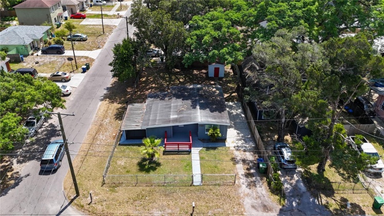 10407 LANTANA AVENUE, TAMPA, Florida 33612, 3 Bedrooms Bedrooms, ,2 BathroomsBathrooms,Residential,For Sale,LANTANA,MFRT3523485