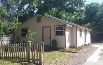 8315 14TH STREET, TAMPA, Florida 33604, 4 Bedrooms Bedrooms, ,2 BathroomsBathrooms,Residential,For Sale,14TH,MFRT3527168