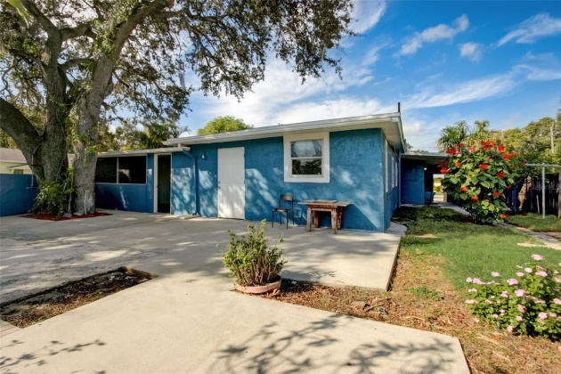 4301 COOLIDGE AVENUE, TAMPA, Florida 33614, 3 Bedrooms Bedrooms, ,2 BathroomsBathrooms,Residential,For Sale,COOLIDGE,MFRT3483012