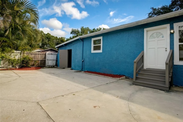 4301 COOLIDGE AVENUE, TAMPA, Florida 33614, 3 Bedrooms Bedrooms, ,2 BathroomsBathrooms,Residential,For Sale,COOLIDGE,MFRT3483012