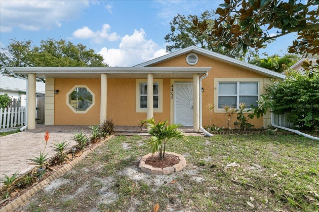 4202 LAS VEGAS DRIVE, NEW PORT RICHEY, Florida 34653, 3 Bedrooms Bedrooms, ,1 BathroomBathrooms,Residential,For Sale,LAS VEGAS,MFRT3498567