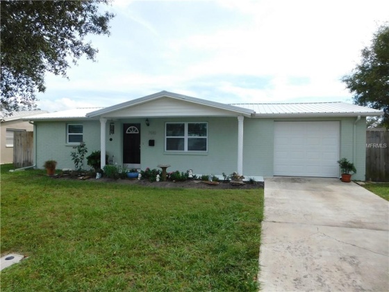 7510 HOLLYRIDGE DRIVE, NEW PORT RICHEY, Florida 34653, 2 Bedrooms Bedrooms, ,1 BathroomBathrooms,Residential,For Sale,HOLLYRIDGE,MFRU7838252