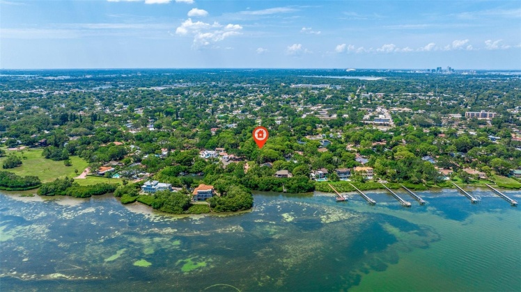 1321 SERPENTINE DRIVE, SAINT PETERSBURG, Florida 33705, 2 Bedrooms Bedrooms, ,2 BathroomsBathrooms,Residential,For Sale,SERPENTINE,MFRU8239092