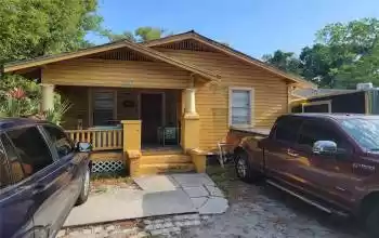 2607 26TH AVENUE, TAMPA, Florida 33605, 3 Bedrooms Bedrooms, ,1 BathroomBathrooms,Residential,For Sale,26TH,MFRT3527960